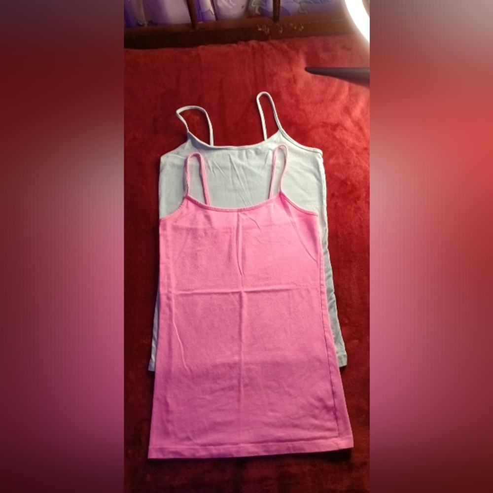 2 tank tops
